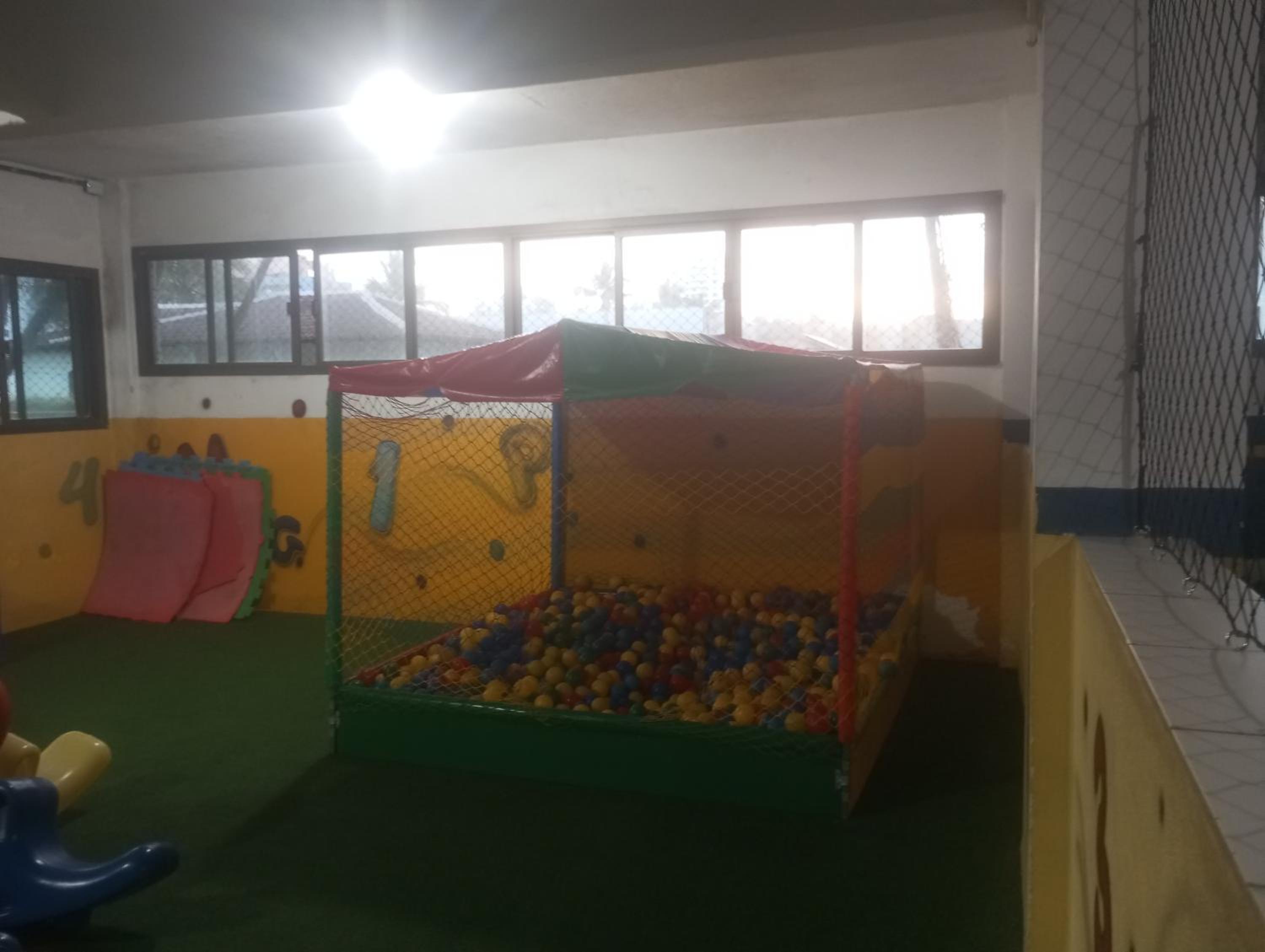 Apartamento com piscina Vista Mar - Mongaguá