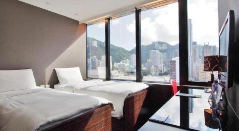 J Link Hotel