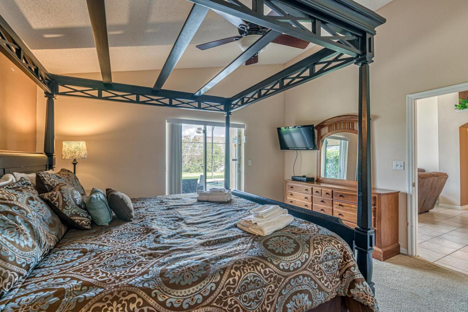 Simba's Lake House