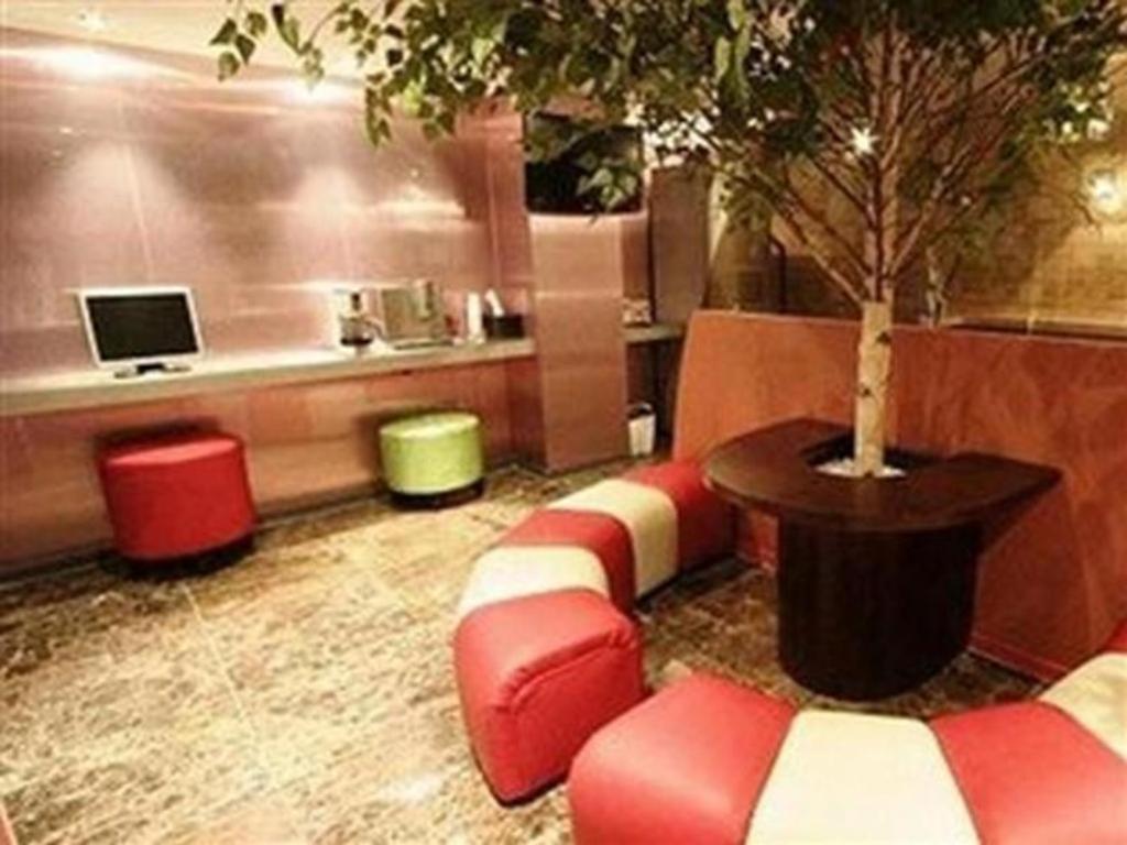 Fox Hotel
