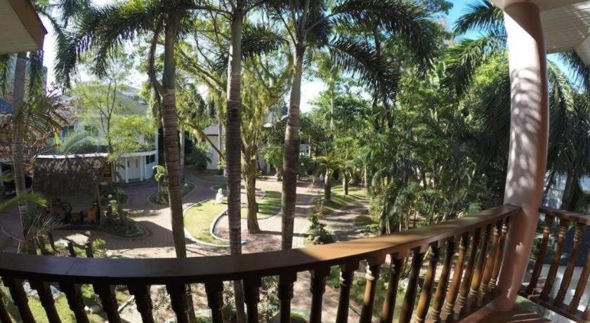Pinjalo Resort view 5