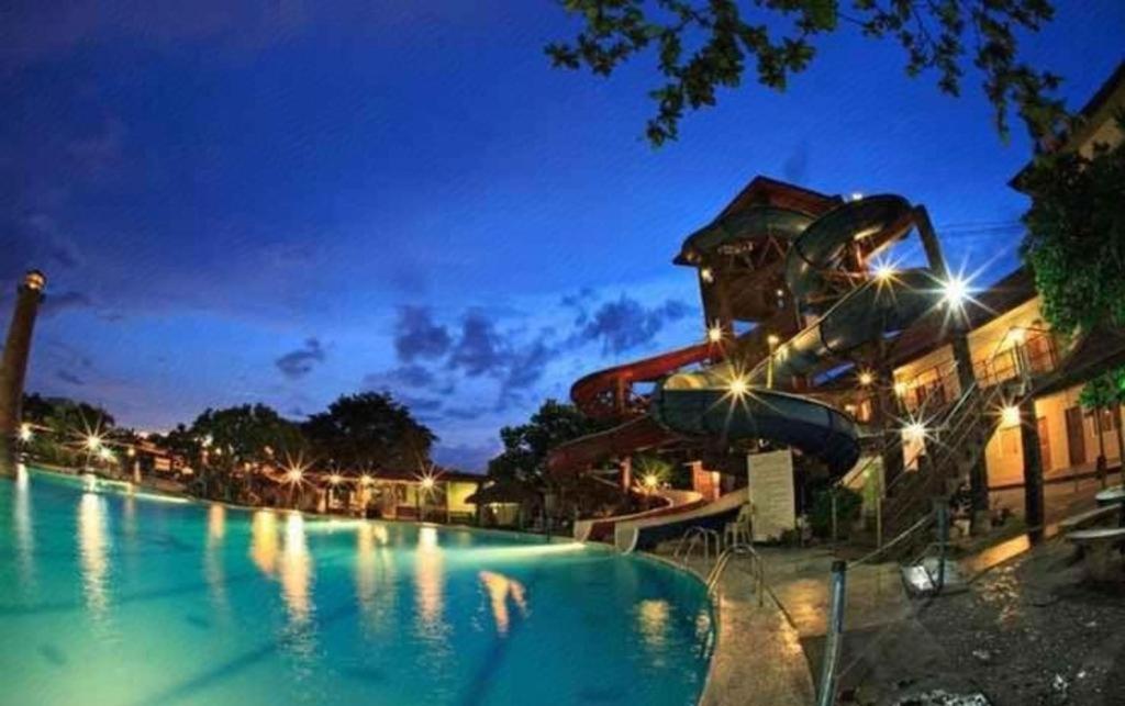 Caribbean Waterpark & Resotel