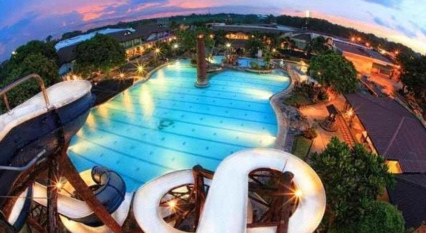 Caribbean Waterpark & Resotel