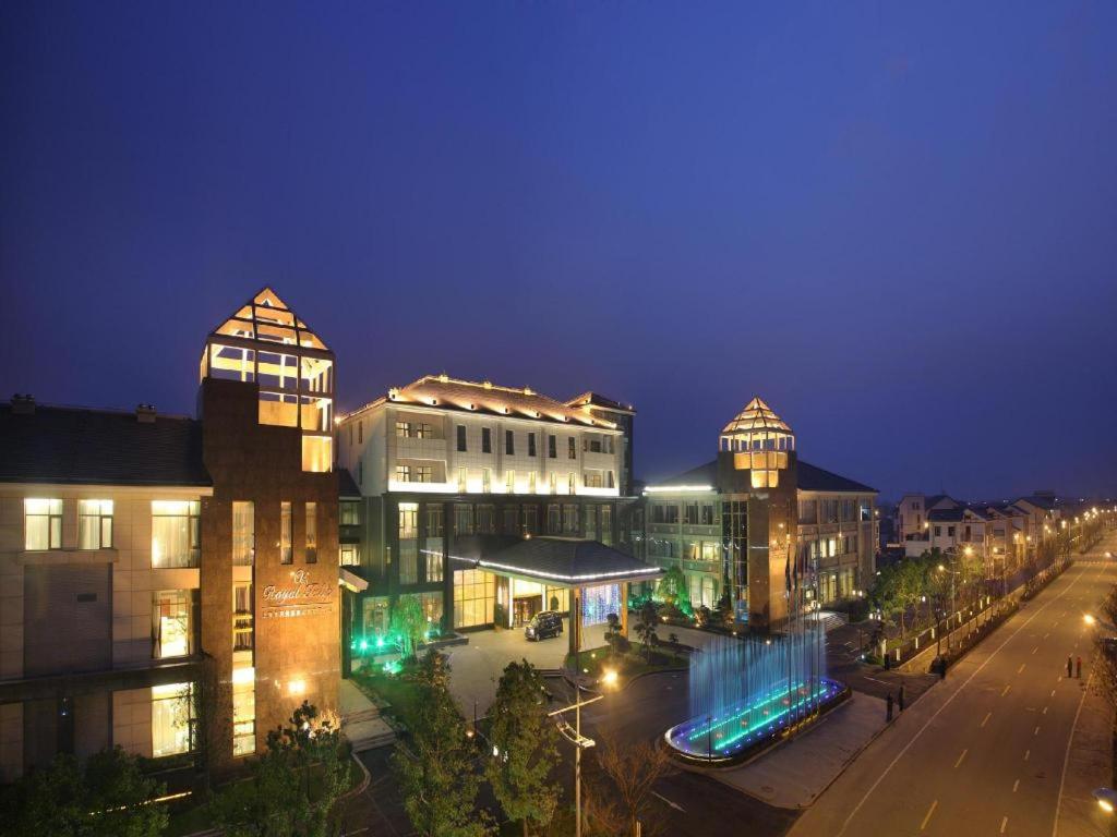Royal Tulip Hotel Zhujiajiao Shanghai