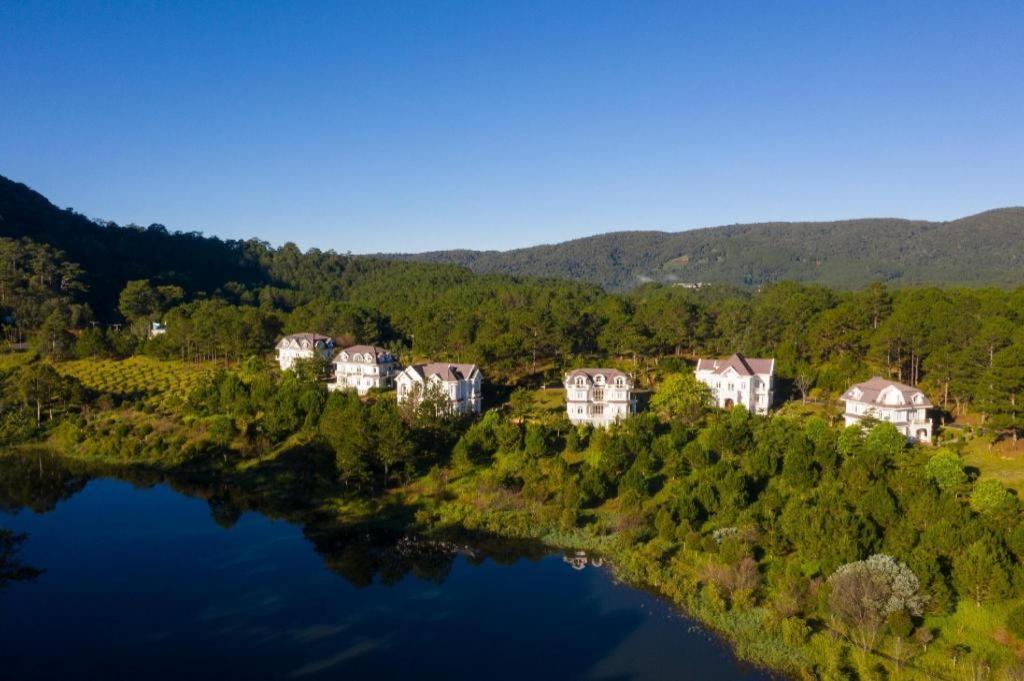 Sam Tuyen Lam Resort