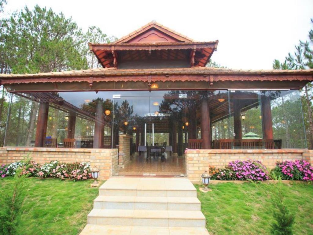 Sam Tuyen Lam Resort