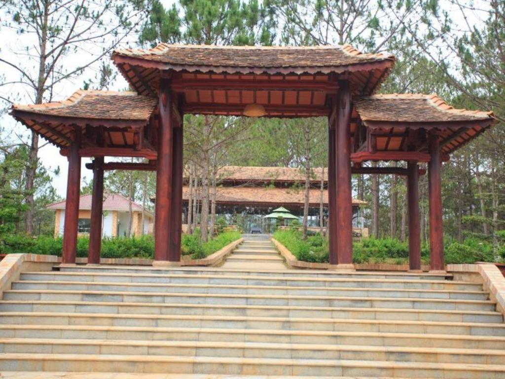 Sam Tuyen Lam Resort