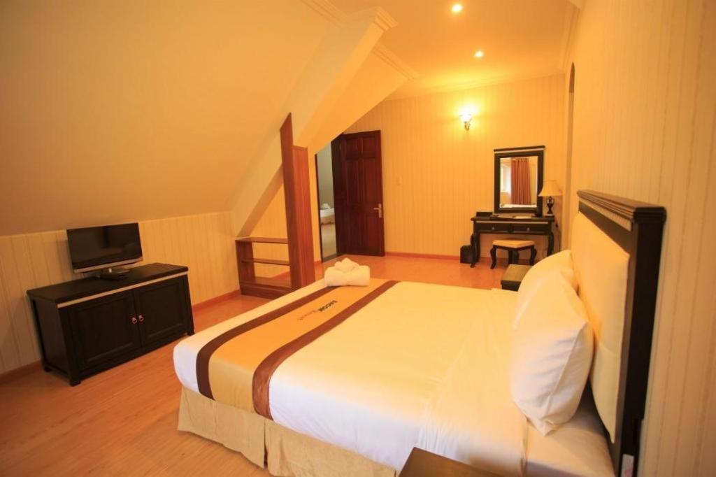 Sam Tuyen Lam Resort