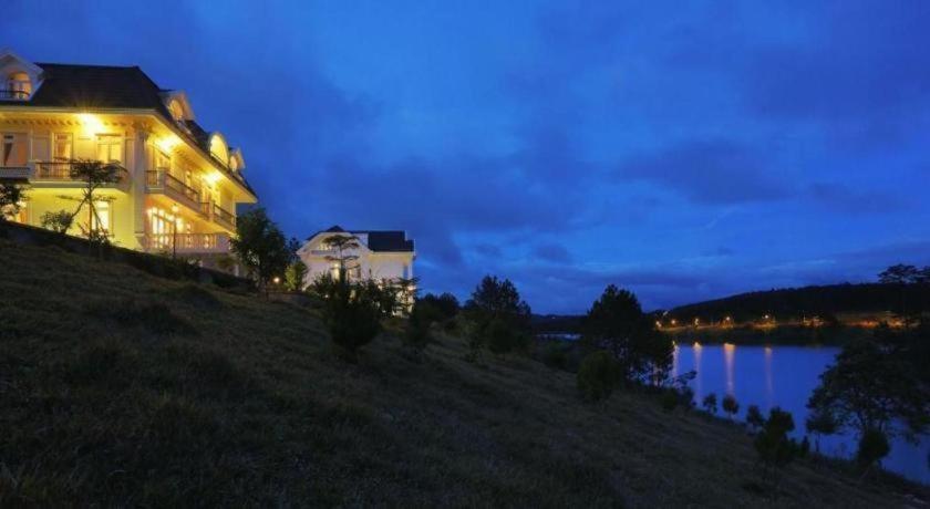 Sam Tuyen Lam Resort