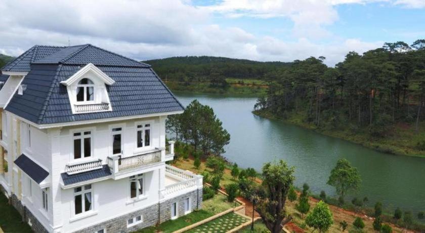 Sam Tuyen Lam Resort