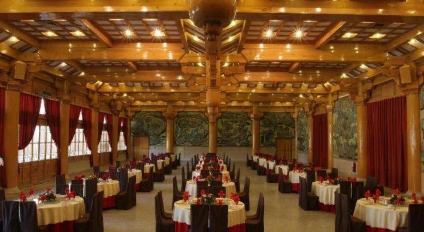 The Silk Road Dunhuang Hotel