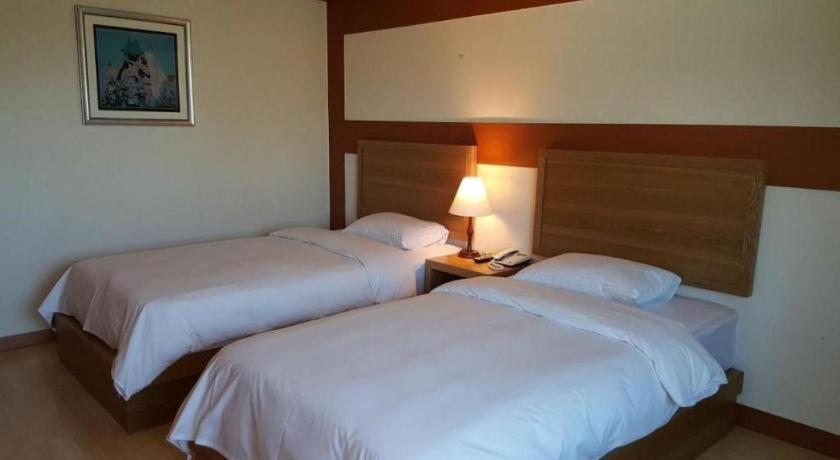 Diamond Hotel Jeju