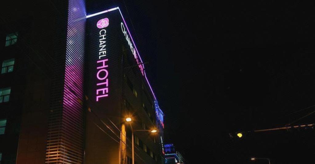 Modern business hotel