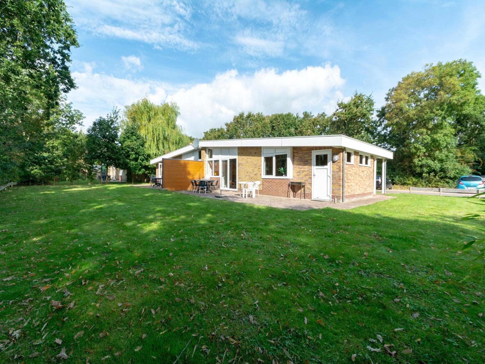 Duinland 146 for 4 guests with garden