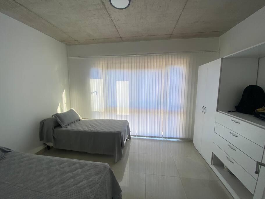 Triplex Nayades