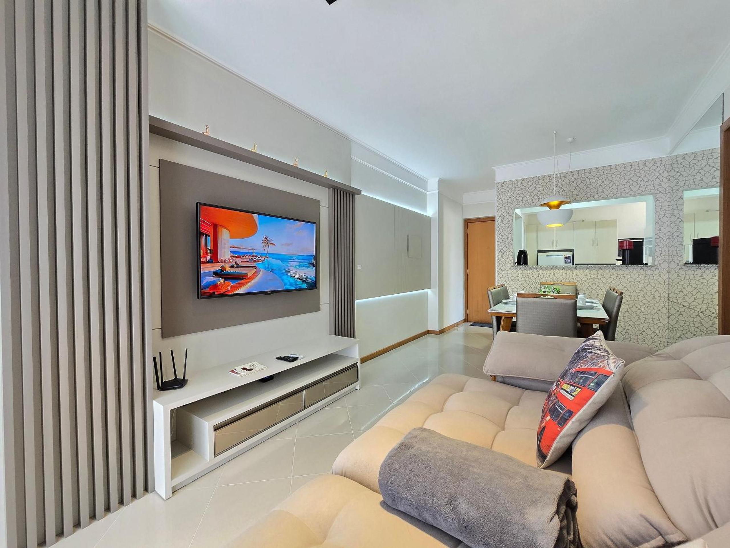 Apartamentos Ed. Costa Sul - Centro BC/Piscina/Jacuzzi/Garagem
