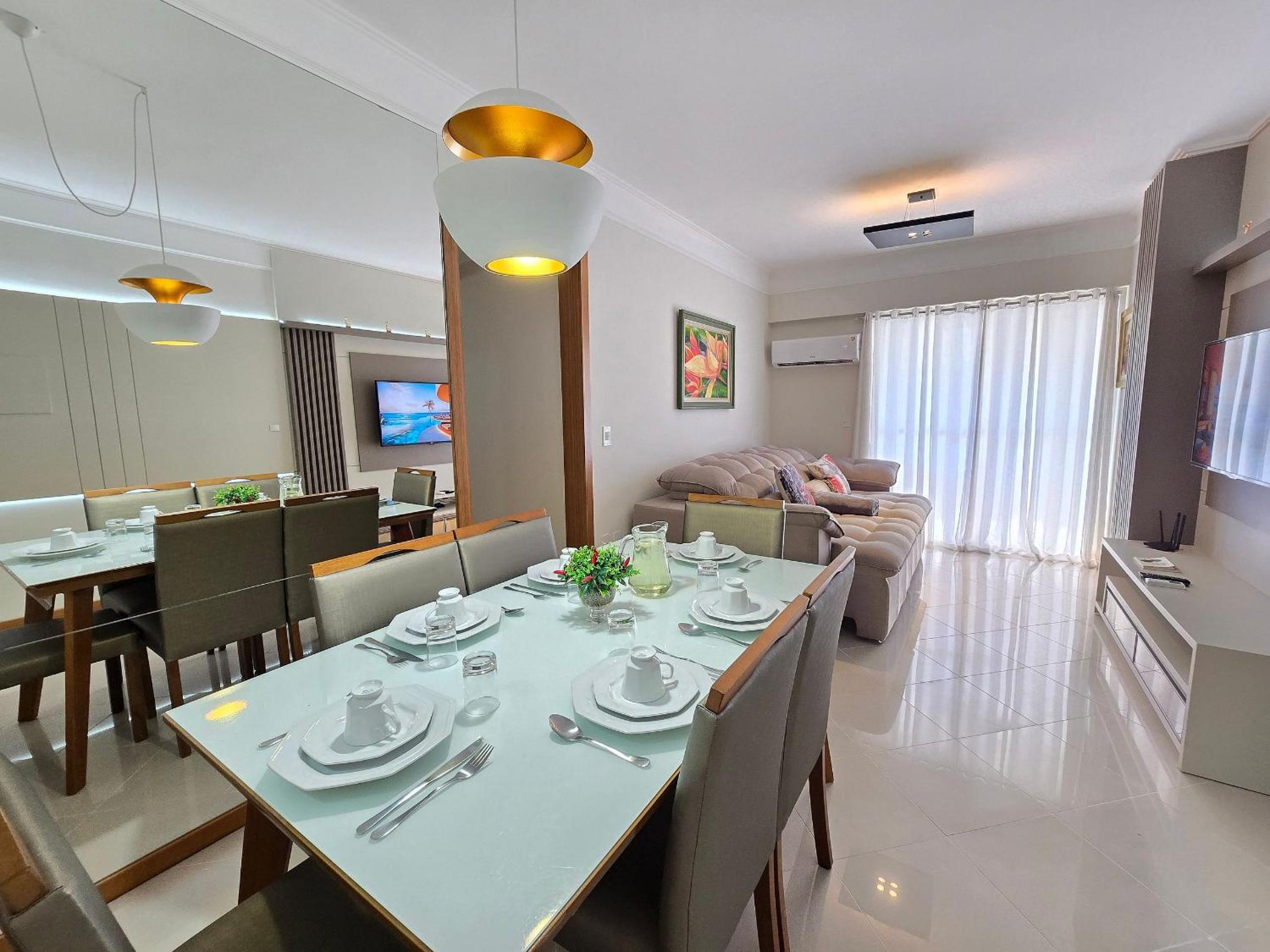 Apartamentos Ed. Costa Sul - Centro BC/Piscina/Jacuzzi/Garagem