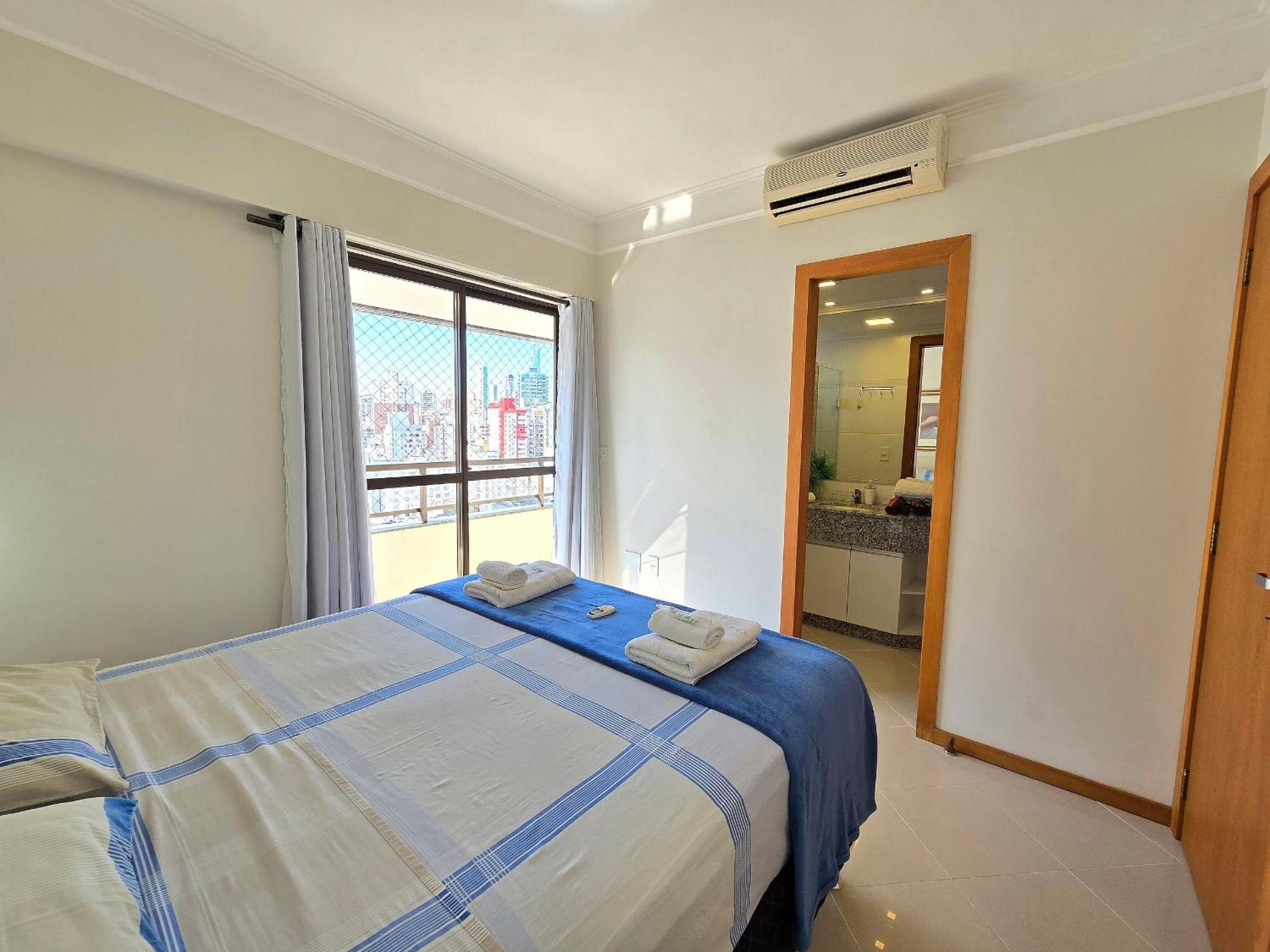 Apartamentos Ed. Costa Sul - Centro BC/Piscina/Jacuzzi/Garagem