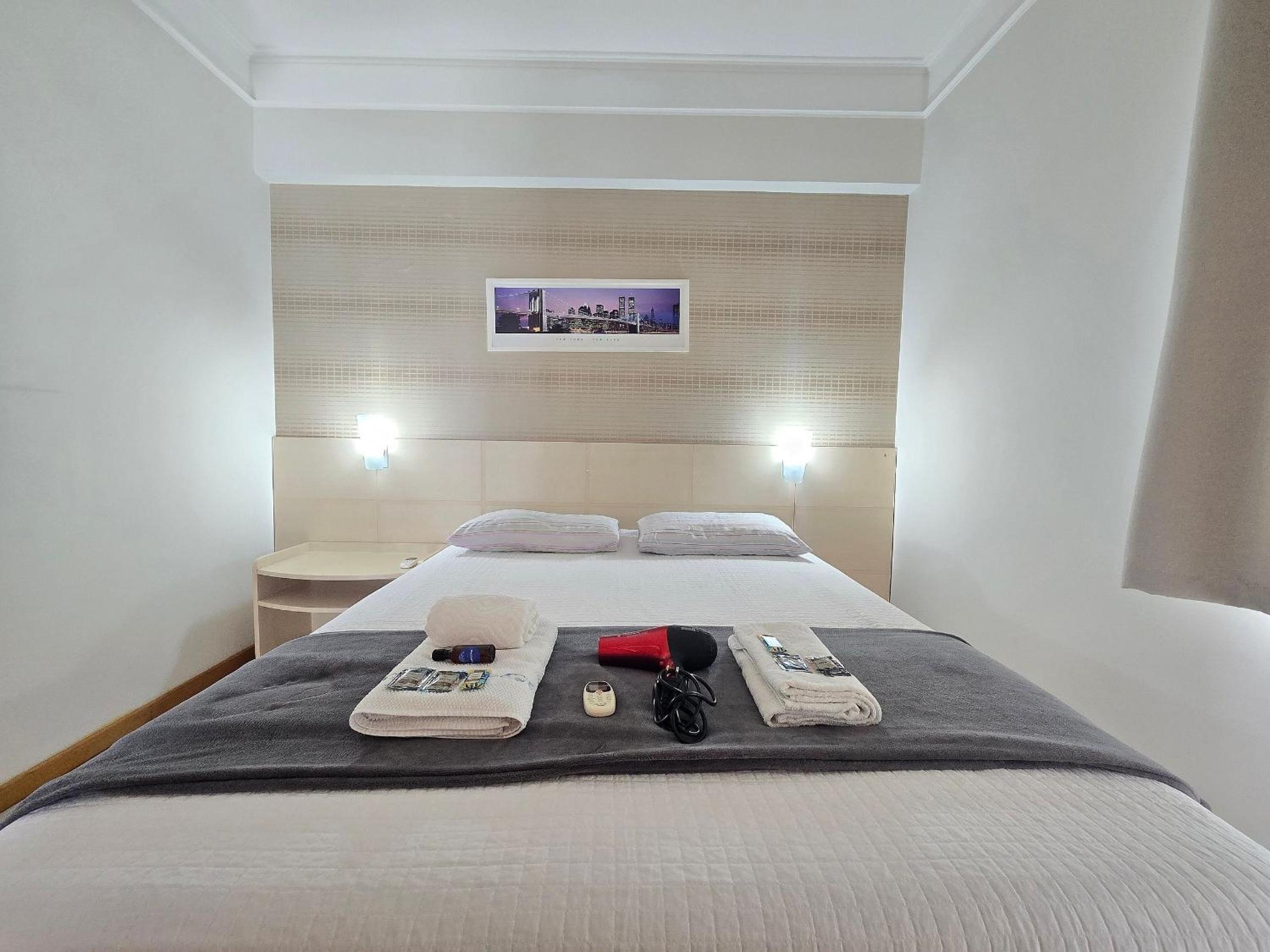 Apartamentos Ed. Costa Sul - Centro BC/Piscina/Jacuzzi/Garagem