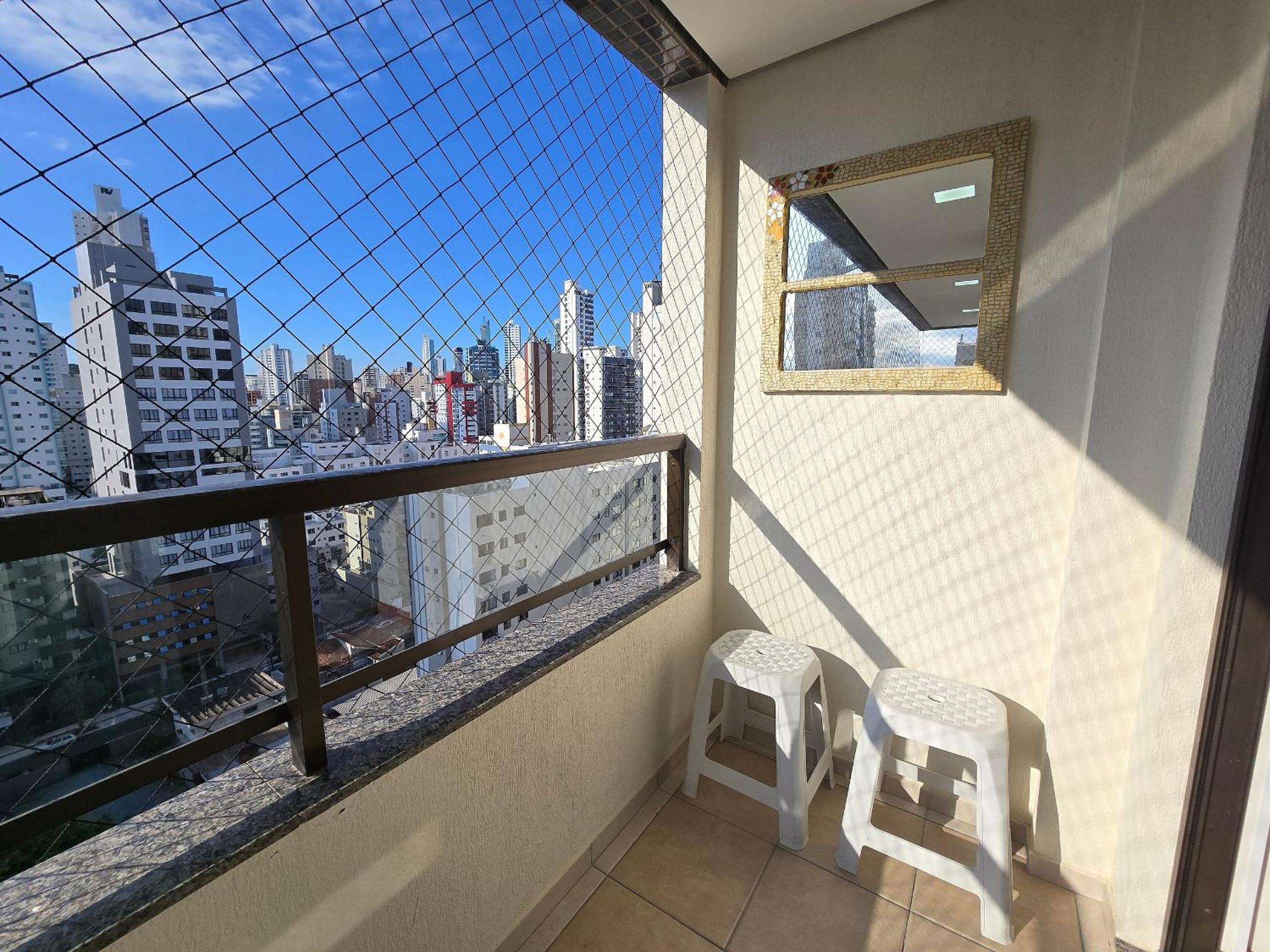 Apartamentos Ed. Costa Sul - Centro BC/Piscina/Jacuzzi/Garagem