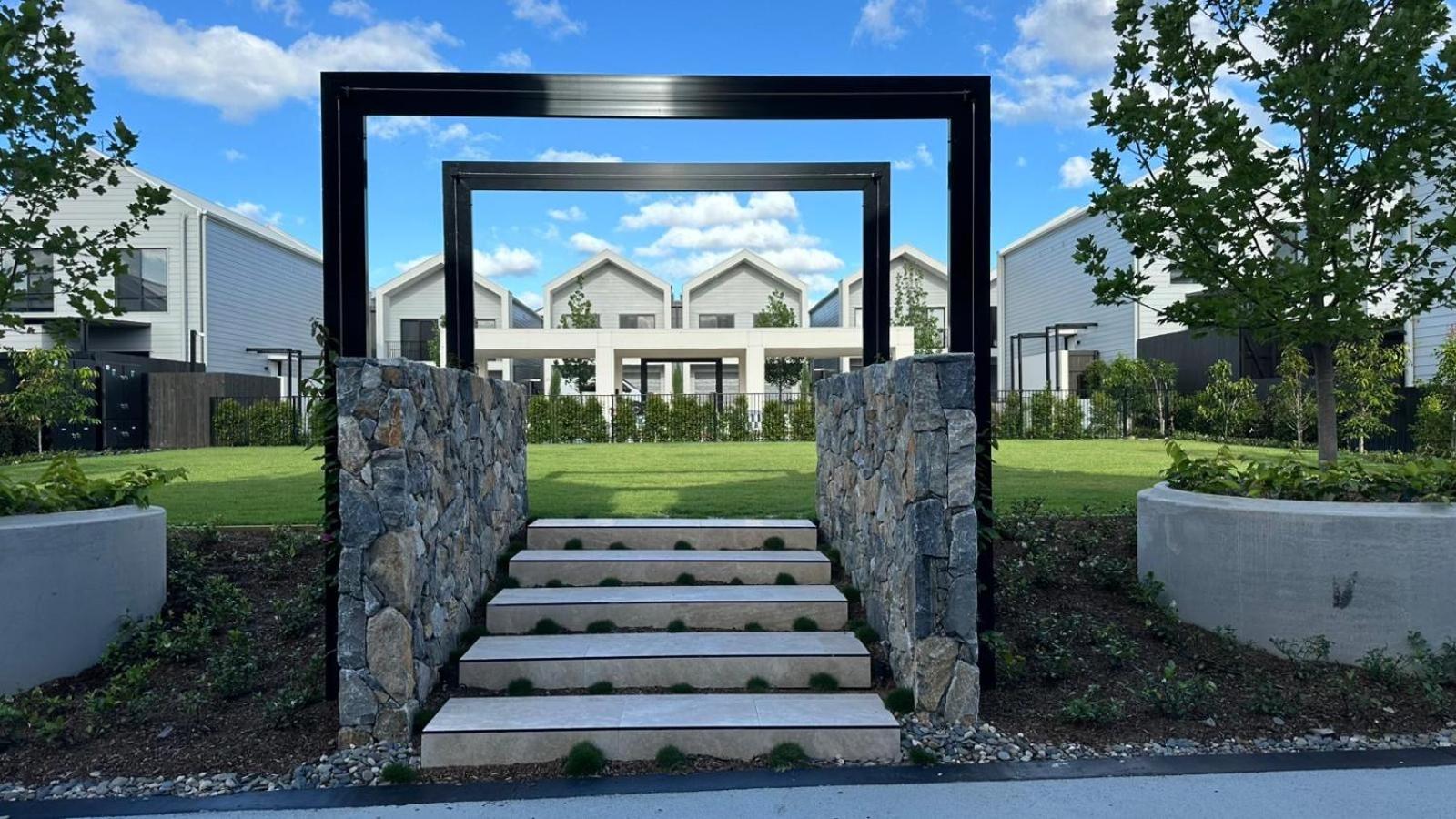 Brand-new entire terrace home