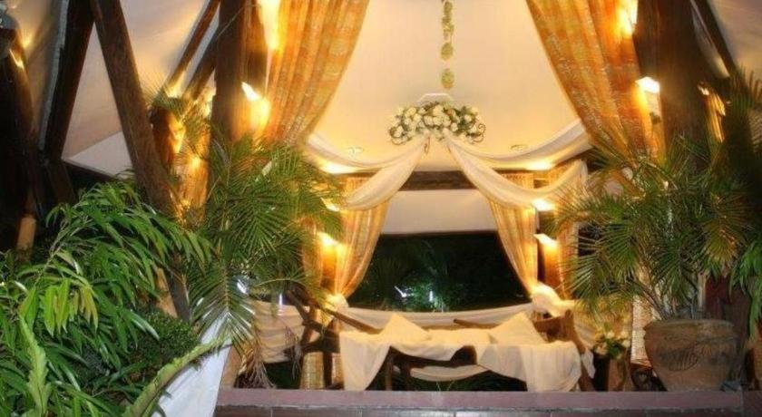 Palaisdaan Hotel and Restaurant