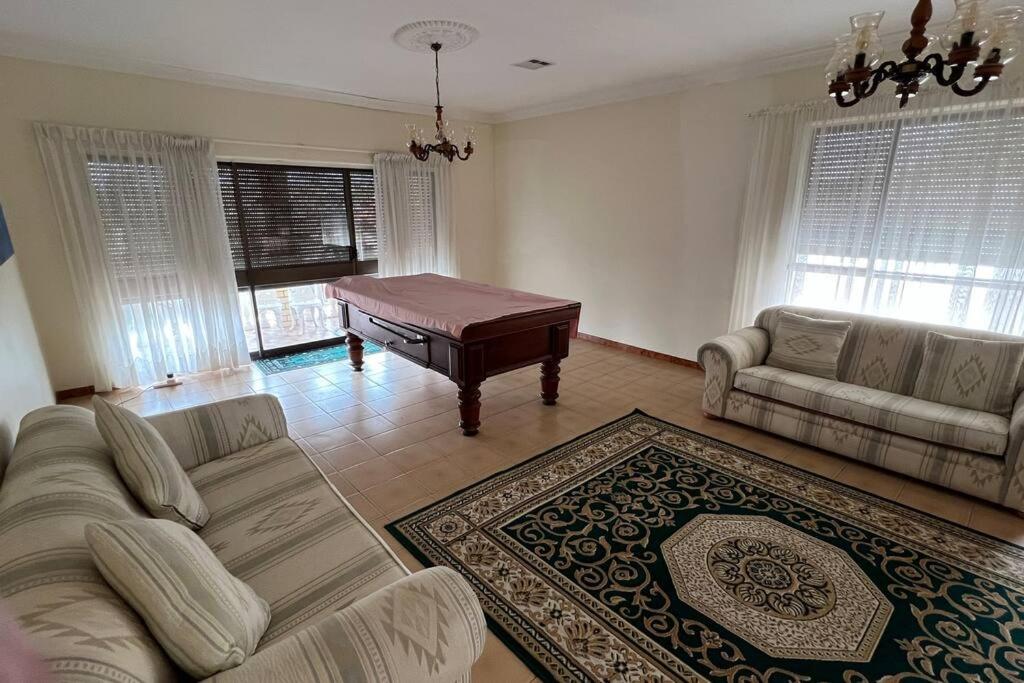 Croydon Beautiful entire top floor 200sqm