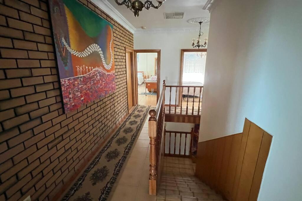 Croydon Beautiful entire top floor 200sqm