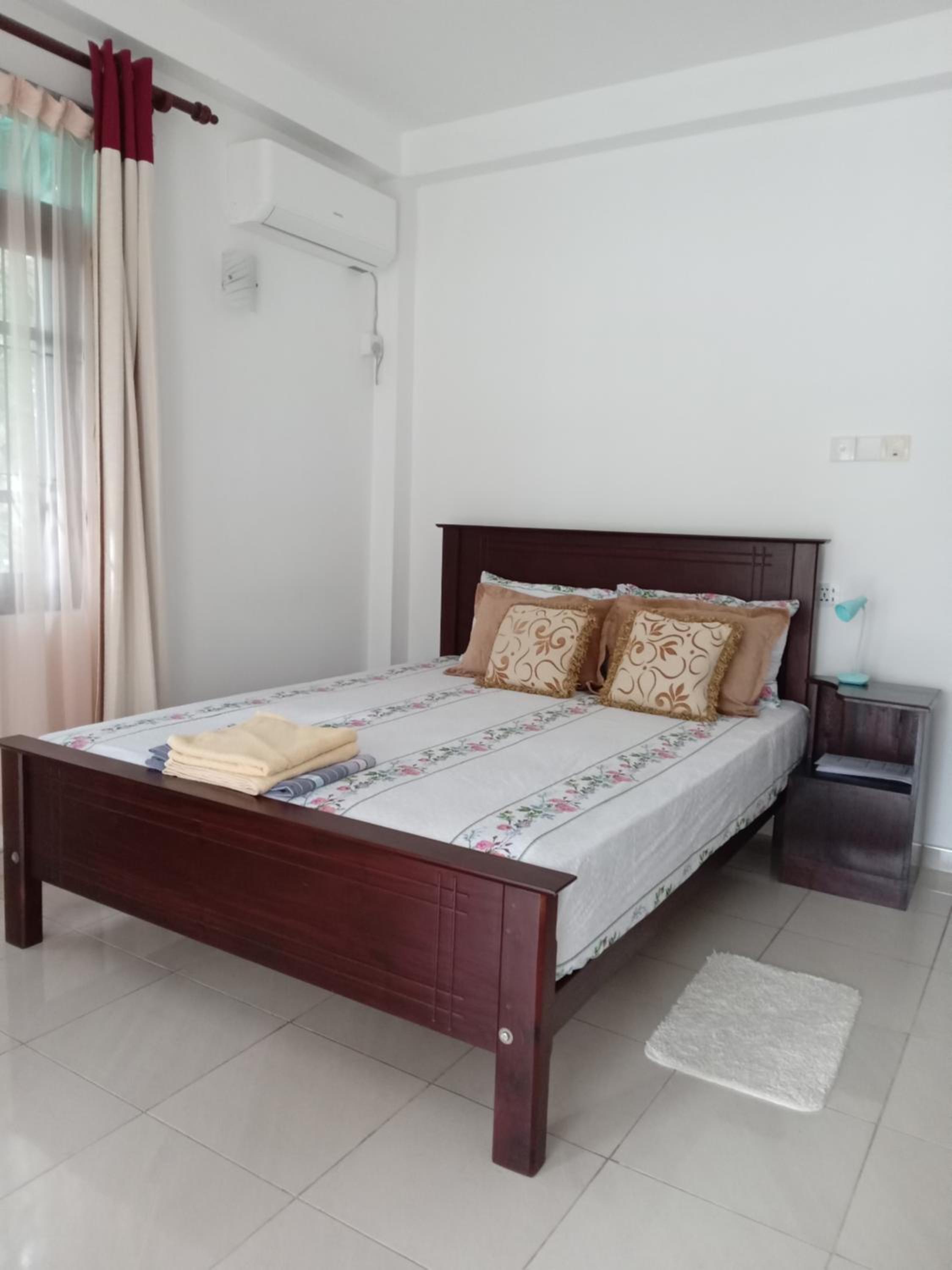 Lake Life Villa view 2