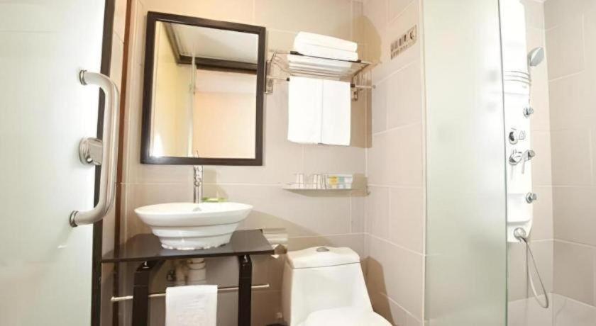 Sunny Day Hotel, Mong Kok