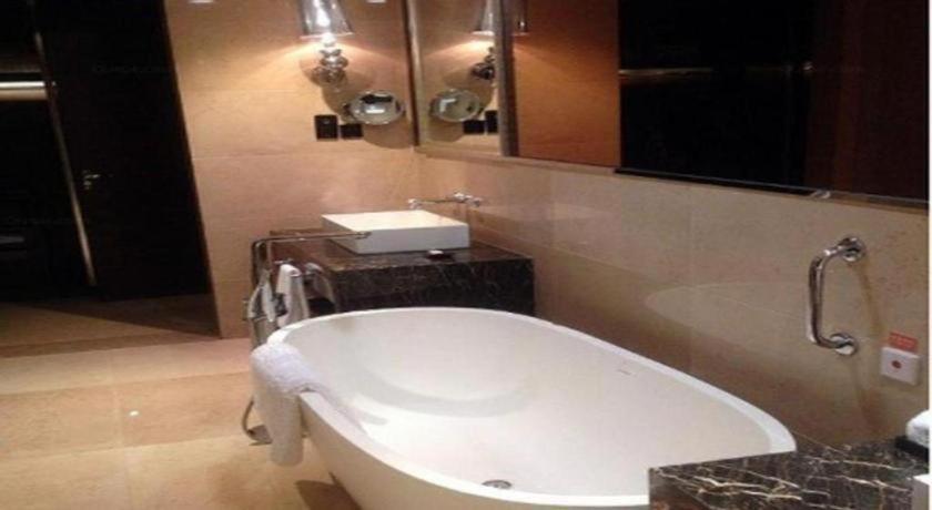 Nanjing Lakehome Hotels and Resorts