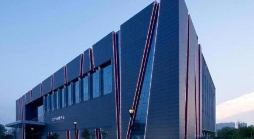Nanjing Lakehome Hotels and Resorts