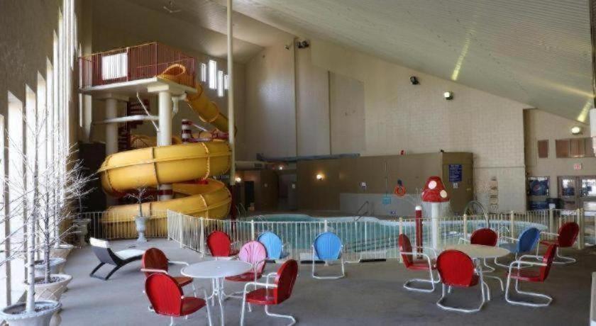 Medicine Hat Inn & Suites