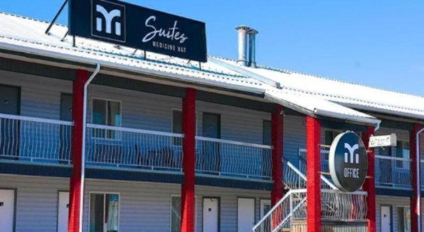 Medicine Hat Inn & Suites