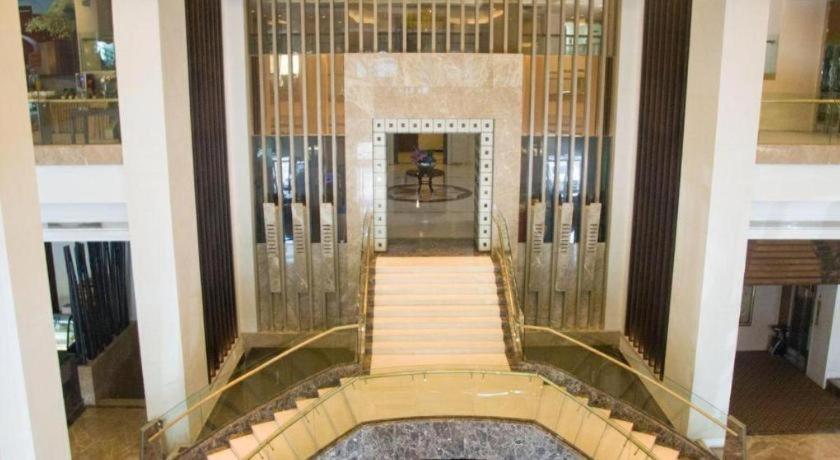 Qingdao Royal Garden Hotel