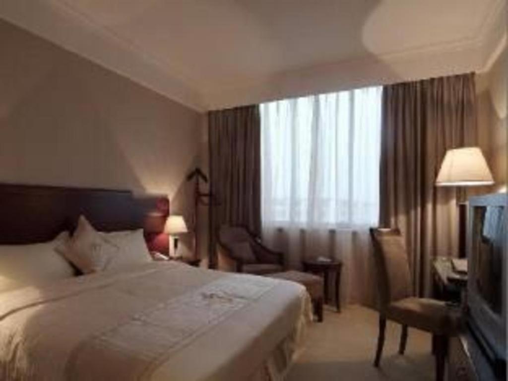 Qingdao Royal Garden Hotel