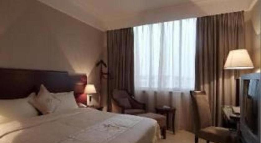 Qingdao Royal Garden Hotel