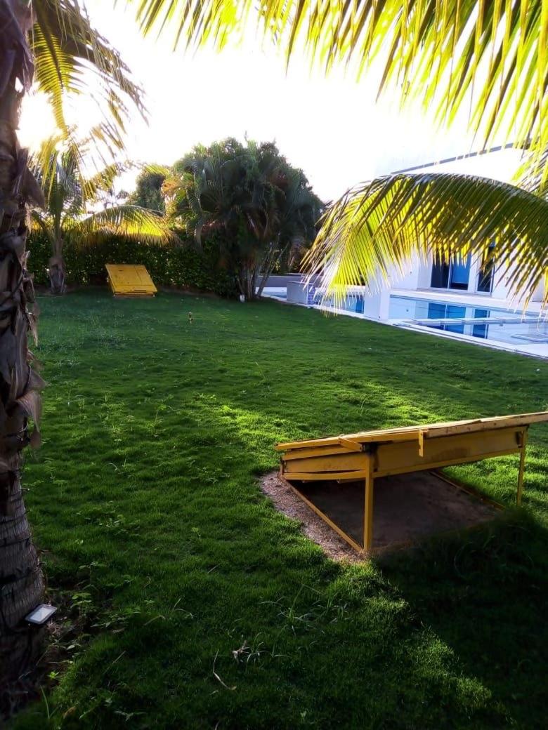 Espectacular Casa Campestre entre Giradot-Espinal