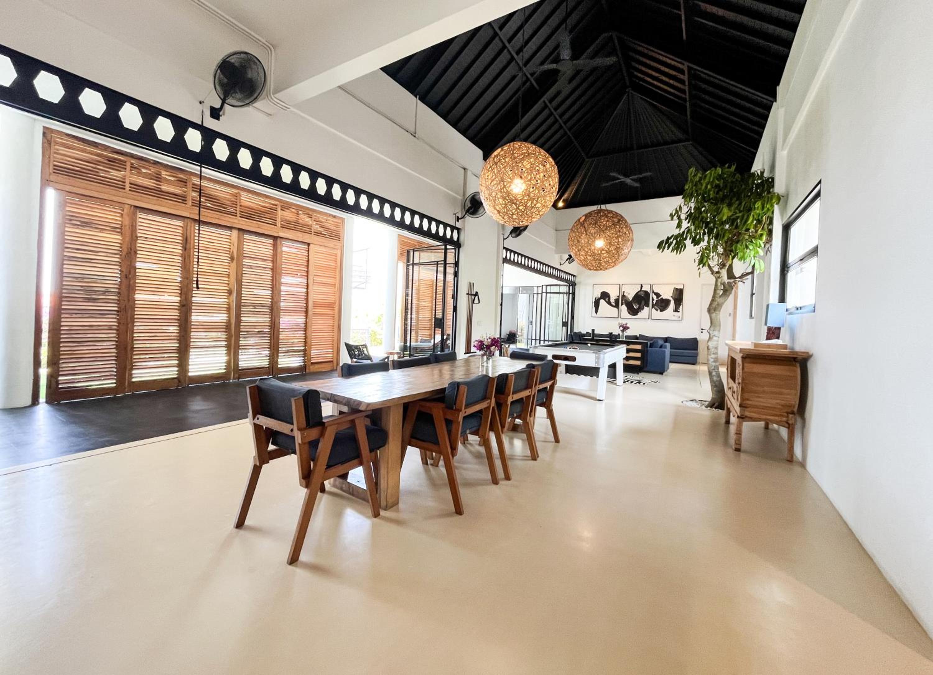 dining