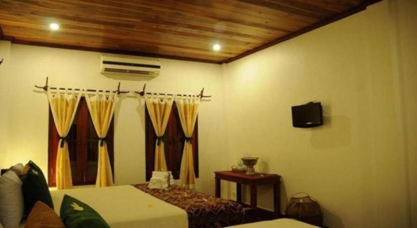 Pangkham Lodge