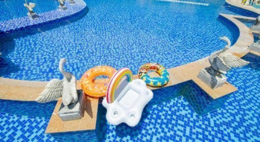 Grand Metro Park Bay Hotel