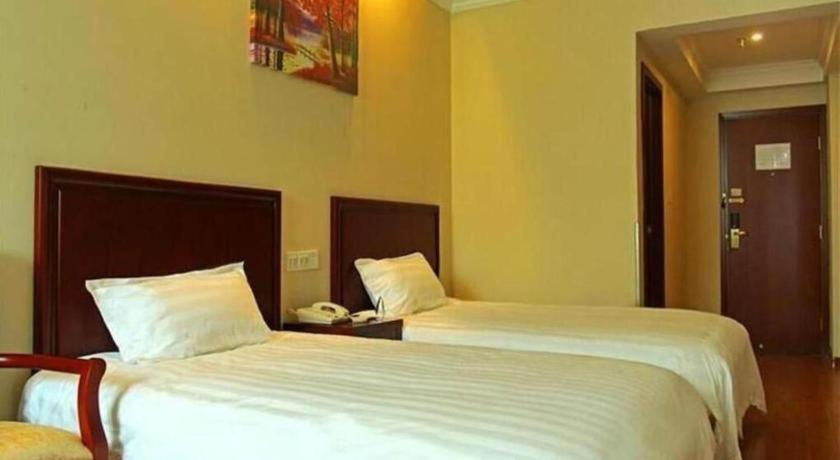GreenTree Inn Guangzhou Panyu Bus Station Business Hotel