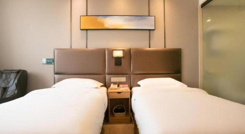 GreenTree Inn Guangzhou Panyu Bus Station Business Hotel