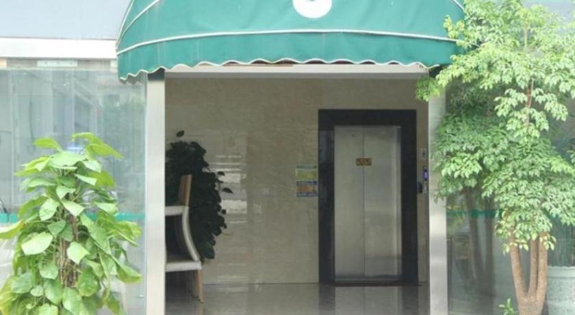 GreenTree Inn Guangzhou Panyu Bus Station Business Hotel