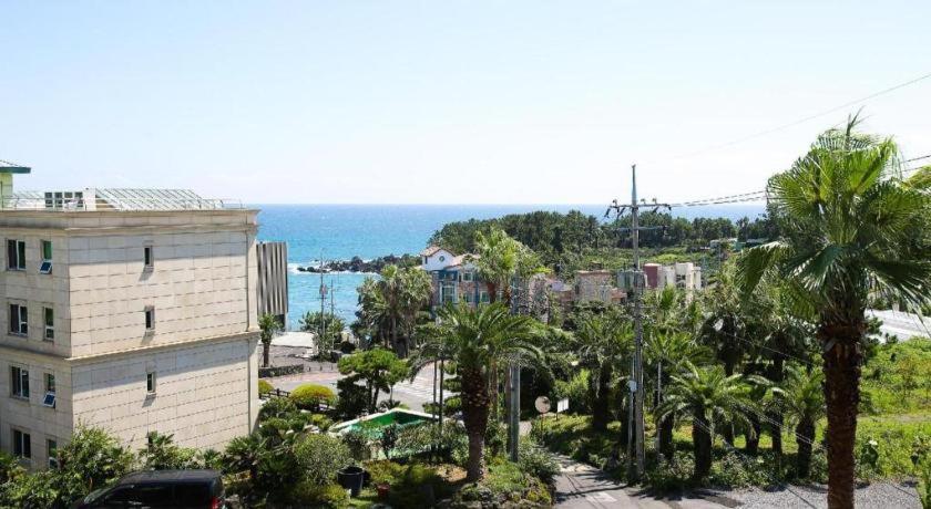Port Avenue Hotel N Resort