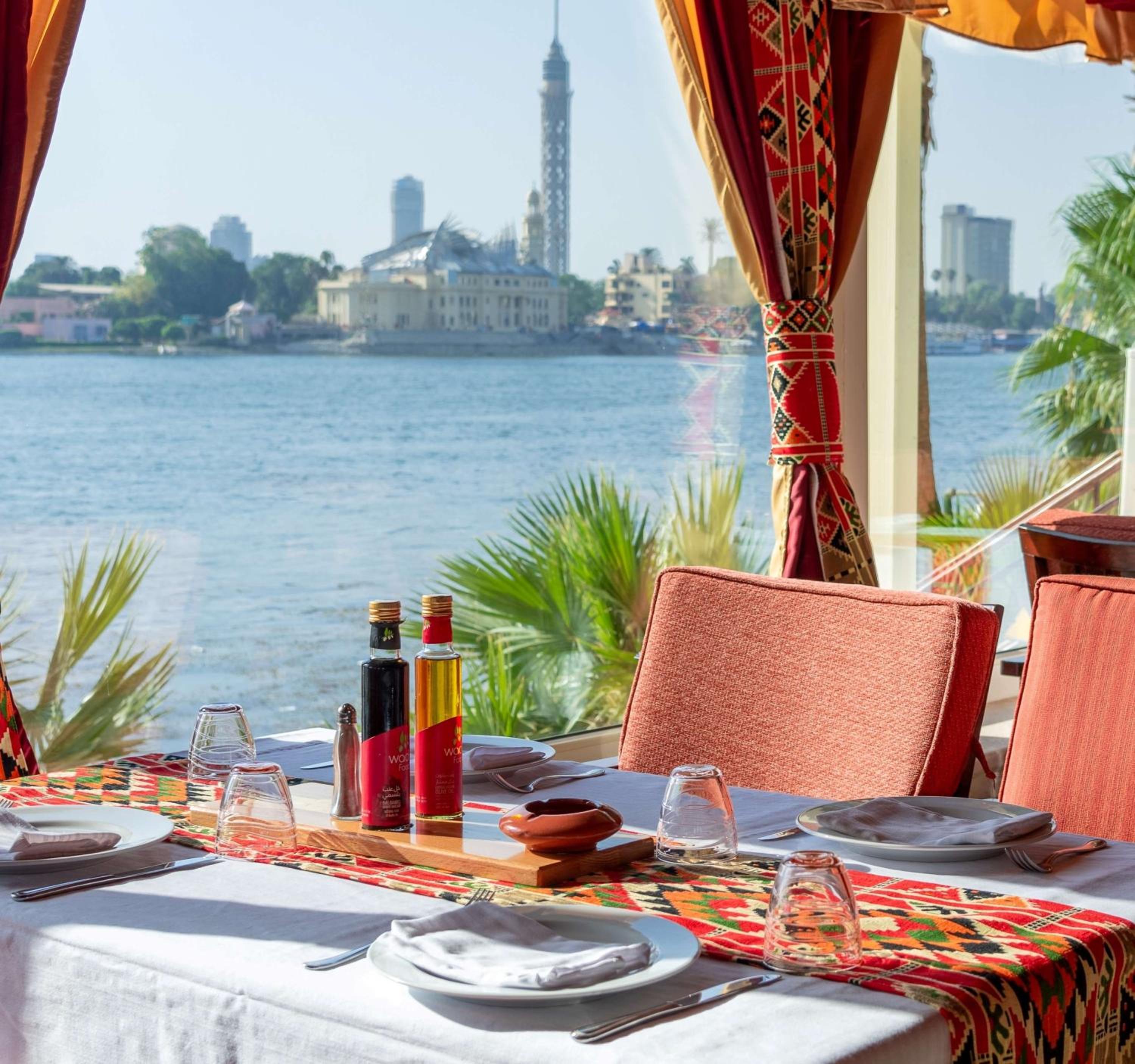 Hilton Cairo Grand Nile 3