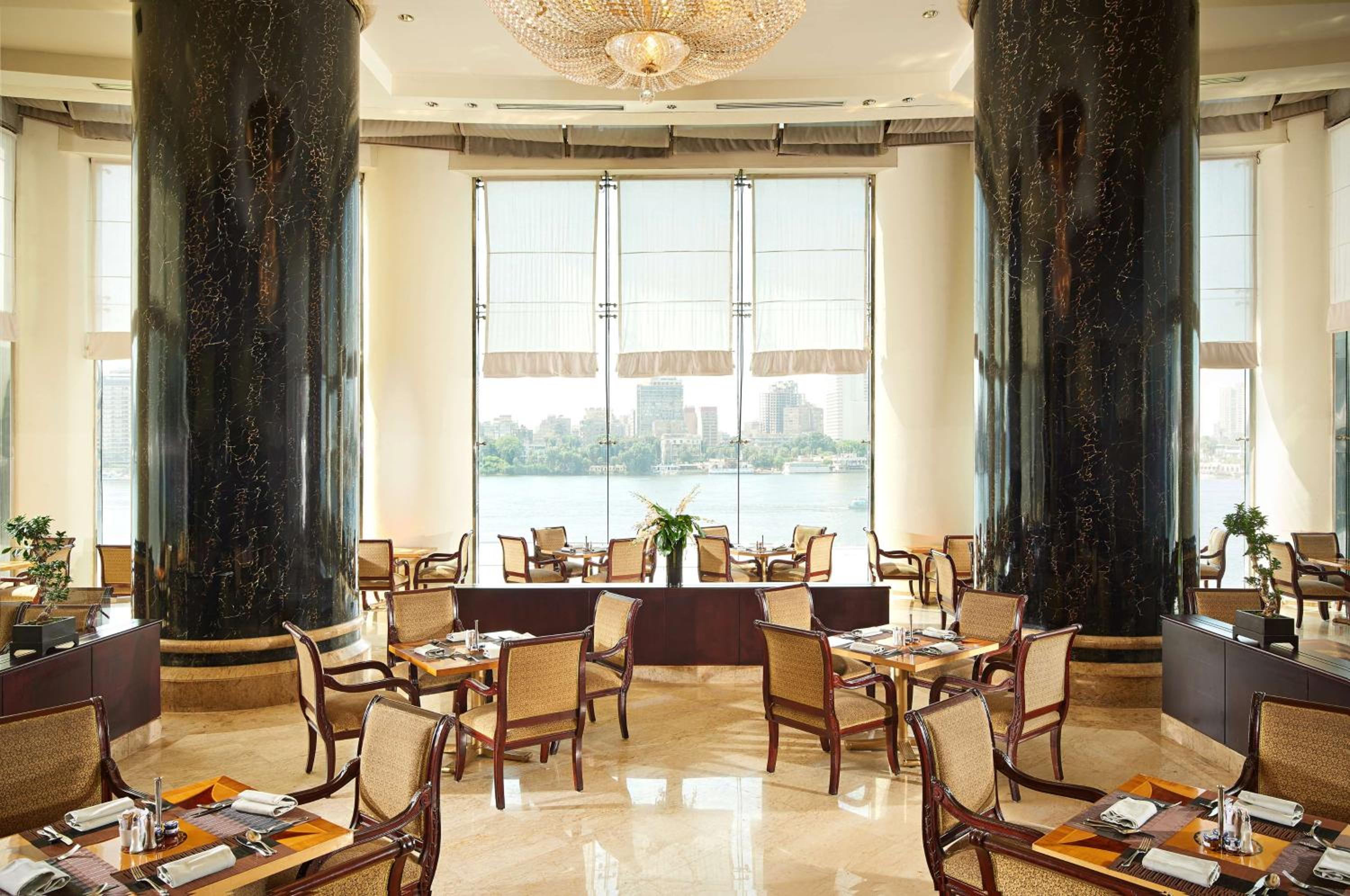 Hilton Cairo Grand Nile 6