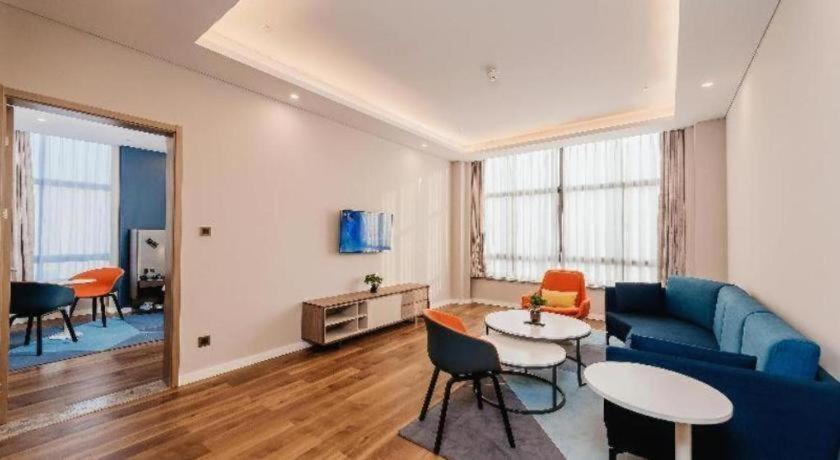Holiday Inn Taizhou CMC