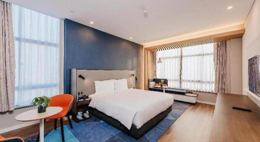 Holiday Inn Taizhou CMC