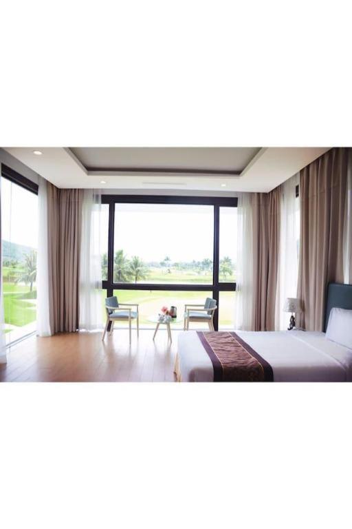 Diamond Bay Golf and Villas